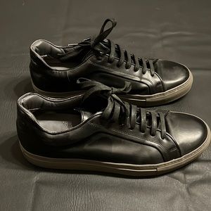 Men - To Boot New York Shoe Size 9.5